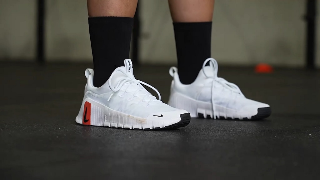 Nike Free Metcon 6 patike za teretanu, bele, dizajnirane za HIIT i funkcionalni trening
